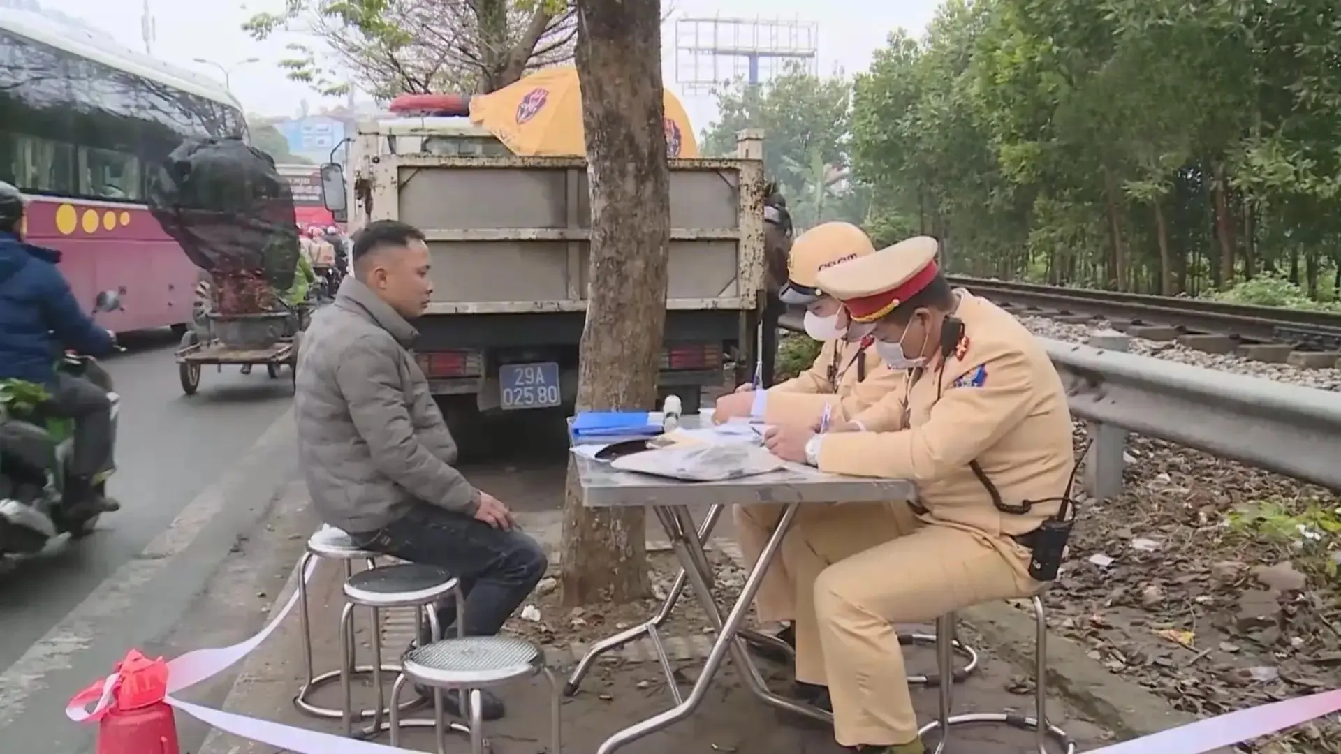 Sẵn sàng phương án đón người dân quay trở lại sau nghỉ lễ